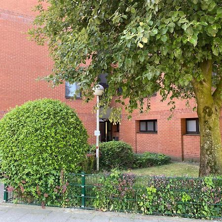 Schoene Wohnung Mit Rheinblick/Duesseldorf/Neuss/Messe 외부 사진